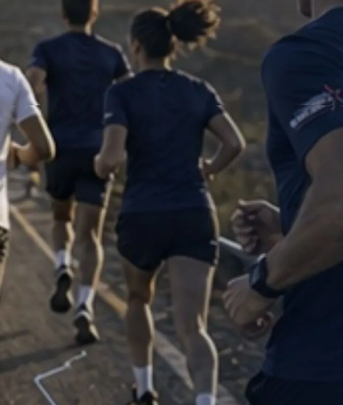 A crew running together